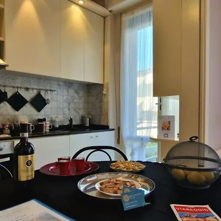 Pineta E Mare - By Belcantovillas Apartment Viareggio